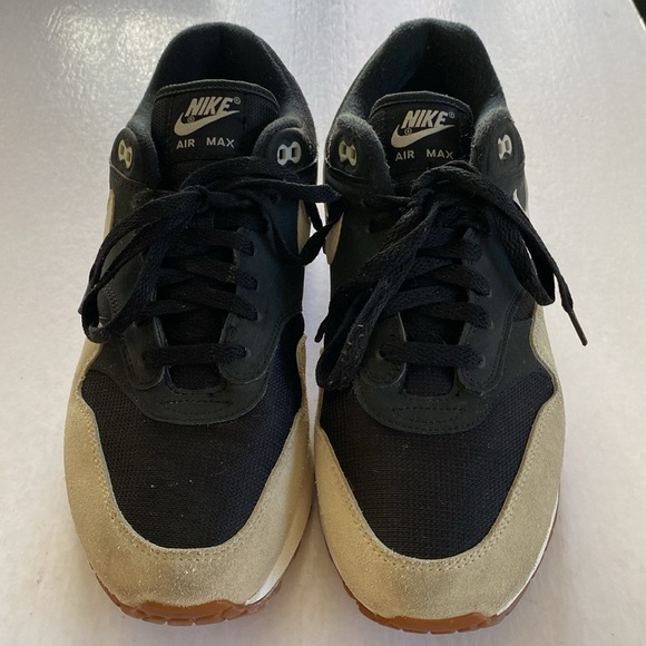 NIKE Air Max 1 Men’s Black/ LightBone AH8145-009-Sneakers Size 10 - Picture 2 of 9